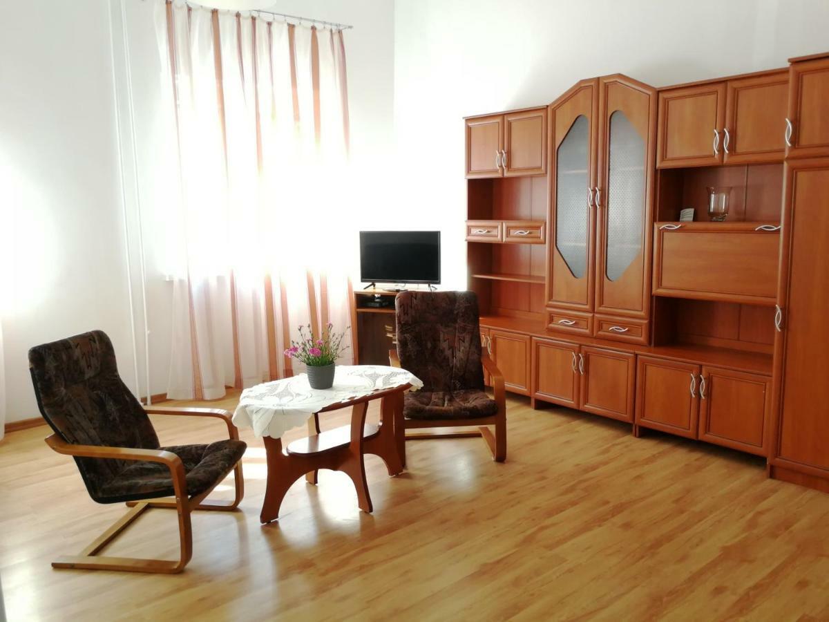 쿠도바-즈루이 Apartament Jasminowy 아파트 외부 사진